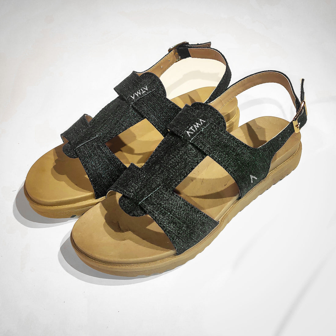 Yara Black Flat Flex Sandals